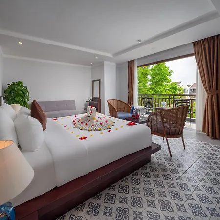 Hoi An Odyssey Hotel & Spa Exterior photo