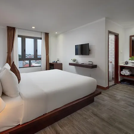 Hoi An Odyssey Hotel & Spa Exterior photo