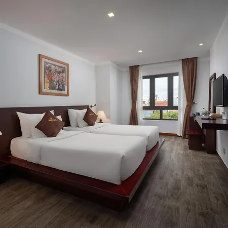 Hoi An Odyssey Hotel & Spa Exterior photo